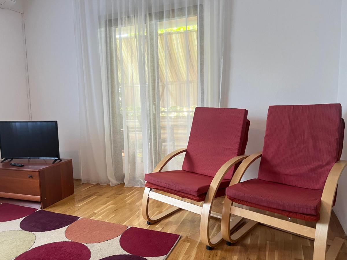 Apartmani Rosa Turanj Exterior photo